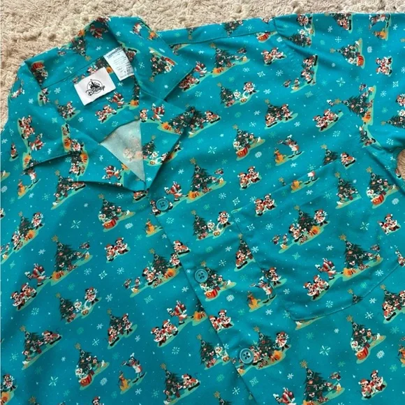 Disney Christmas Short Sleeve Button Up Shirt - Picture 2 of 5